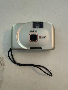 Vivitar IC 400 vintage point and shoot camera works